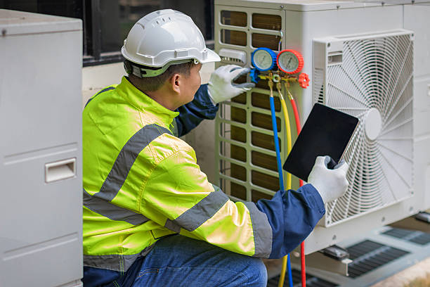 Professional Hvac technician working in Concord, NH